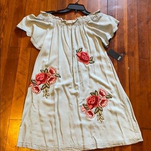 Chambray dress with rose detail